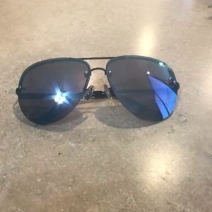 Blue reflective quay Australia aviators